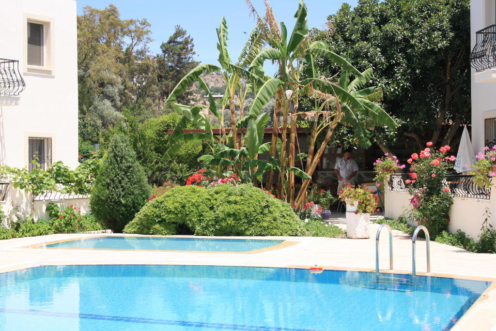 Paradise Garden Gumusluk Evleri Aparthotel Luaran gambar
