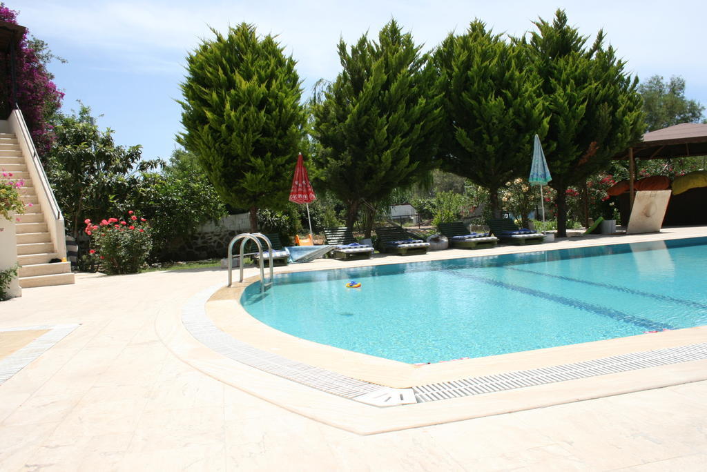 Paradise Garden Gumusluk Evleri Aparthotel Luaran gambar