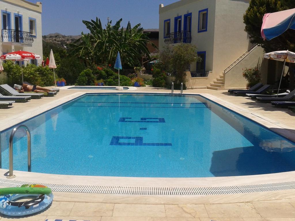 Paradise Garden Gumusluk Evleri Aparthotel Luaran gambar