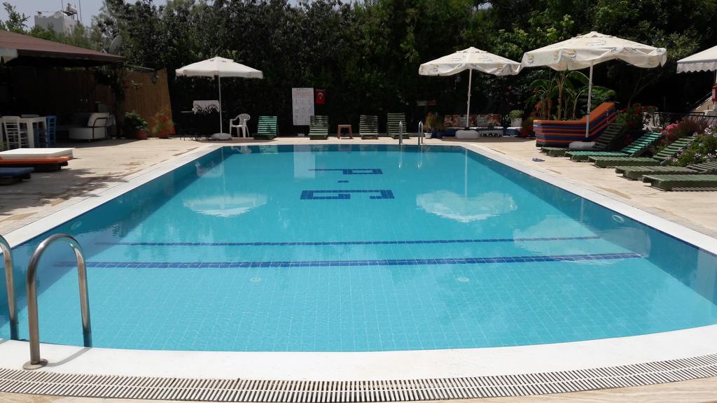 Paradise Garden Gumusluk Evleri Aparthotel Luaran gambar