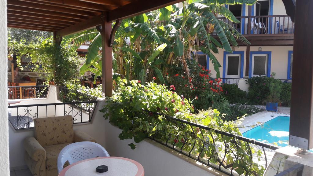 Paradise Garden Gumusluk Evleri Aparthotel Bilik gambar